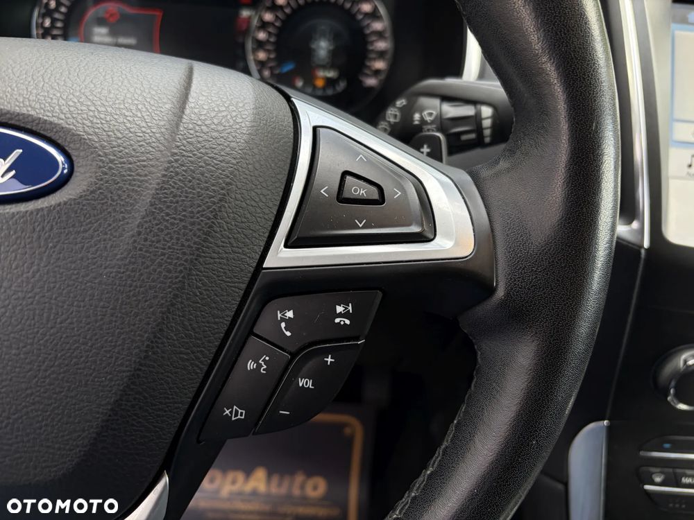 Ford S-Max 2.0 EcoBoost Titanium - 23