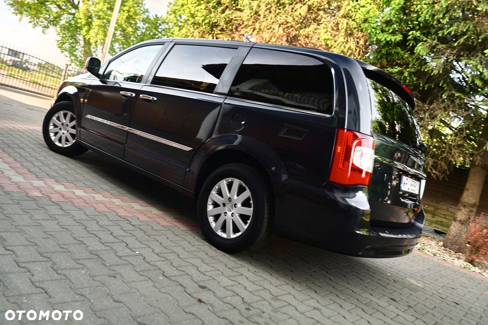Chrysler Town & Country 3.6 Limited - 3