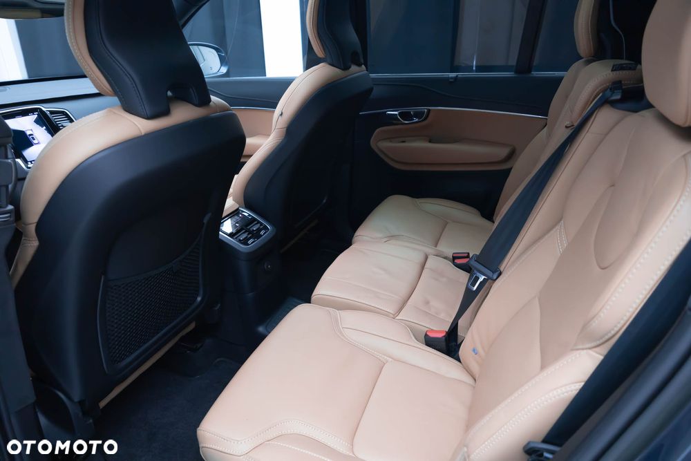 Volvo XC 90 T8 AWD Recharge Ultimate Bright - 32
