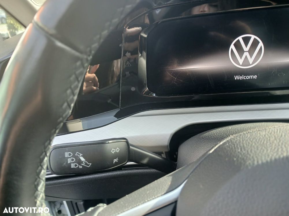 Volkswagen Golf 1.0 TSI Life - 12