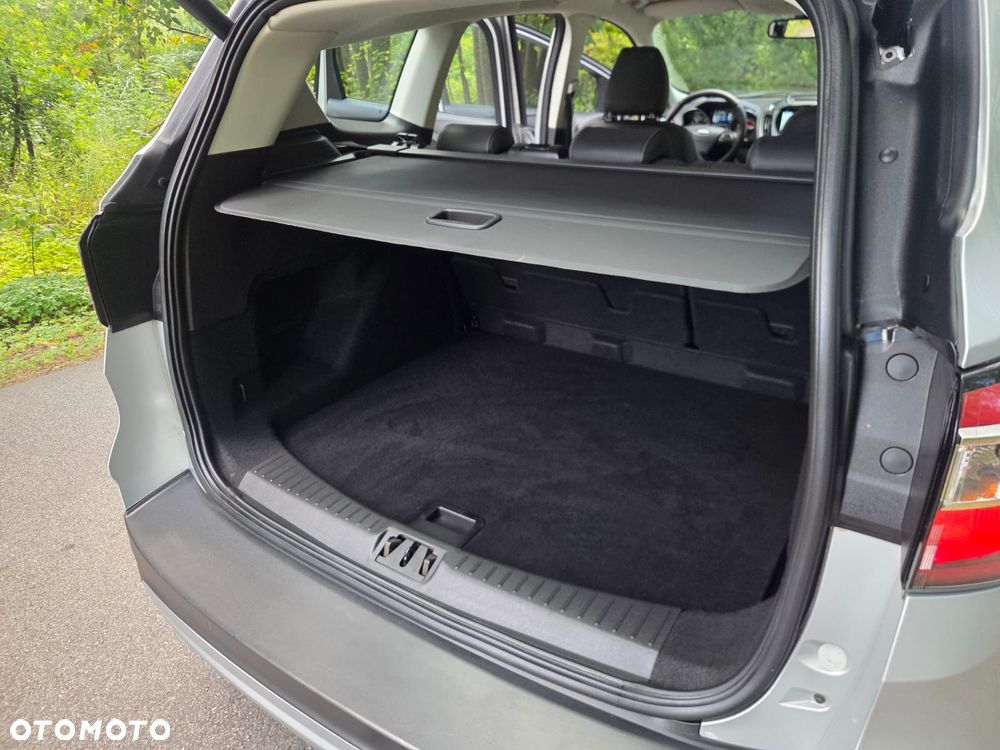 Ford Kuga 1.5 EcoBoost 2x4 Business Edition - 33