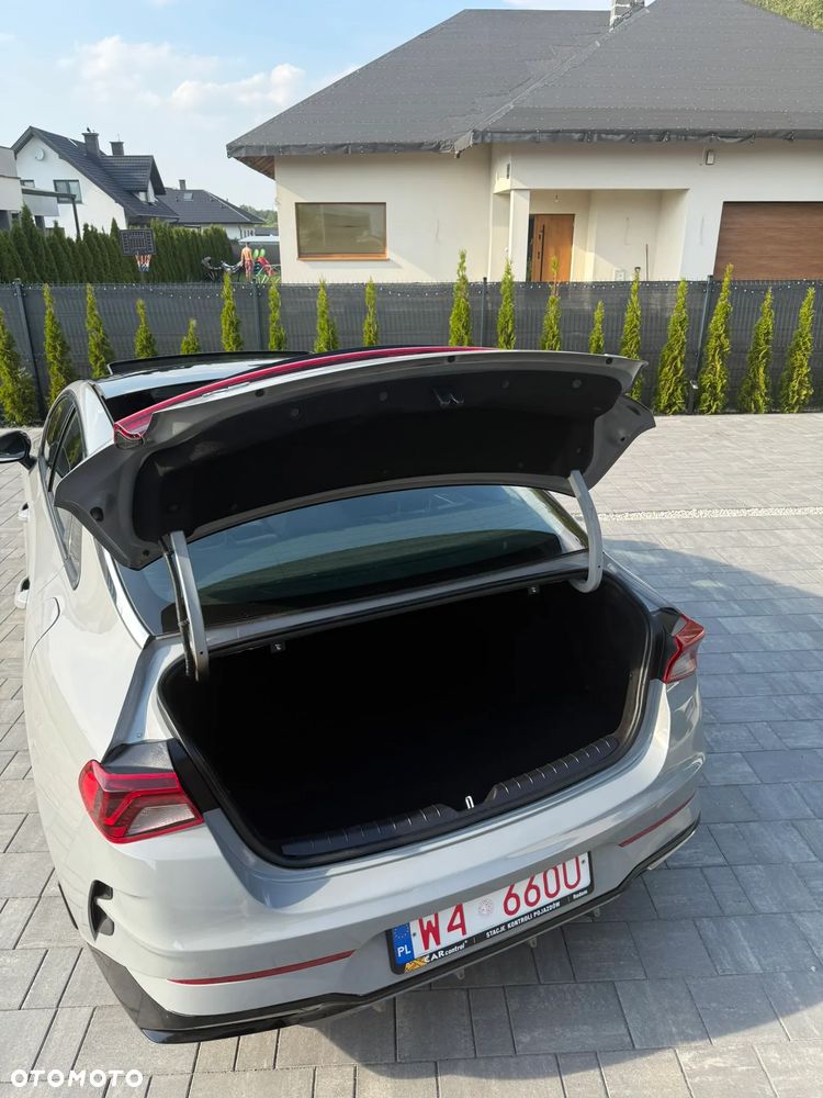 Kia K5 - 13