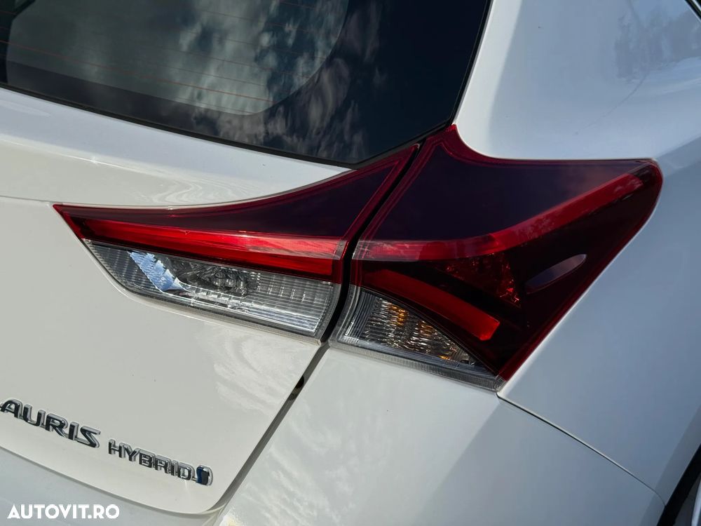 Toyota Auris 1.8 L VVT-i Hybrid Luna - 25