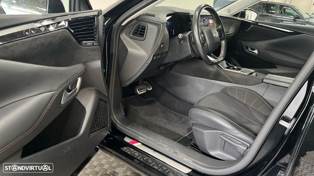 DS DS4 E-Tense Performance Line EAT8 - 7