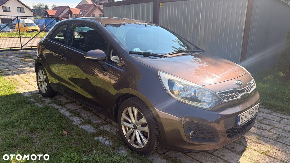 Kia Rio 1.1 crdi M - 3