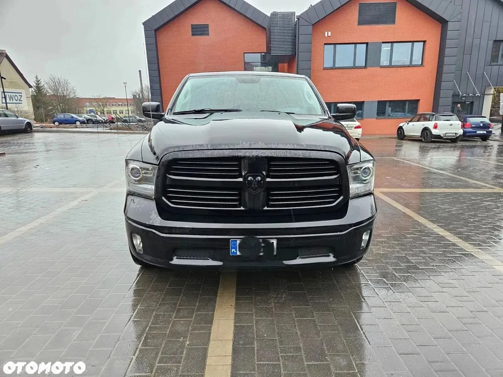 Dodge RAM 1500 5.7 4x4 - 10