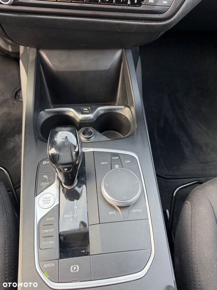 BMW Seria 1 118i Advantage - 14