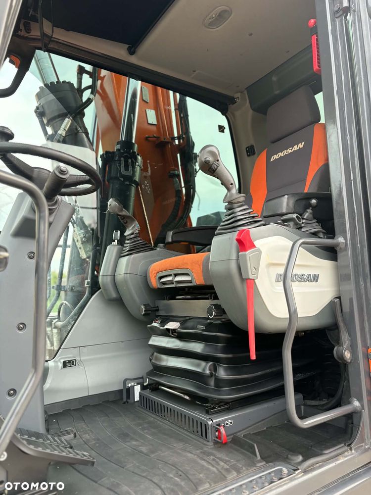 Doosan DX 170 W-5 ROTOTILT ENCON SZCZYPCE SUPER STAN - 21