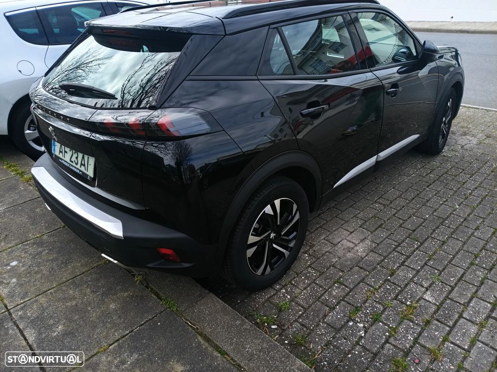 Peugeot 2008 1.2 PureTech Allure Pack - 3