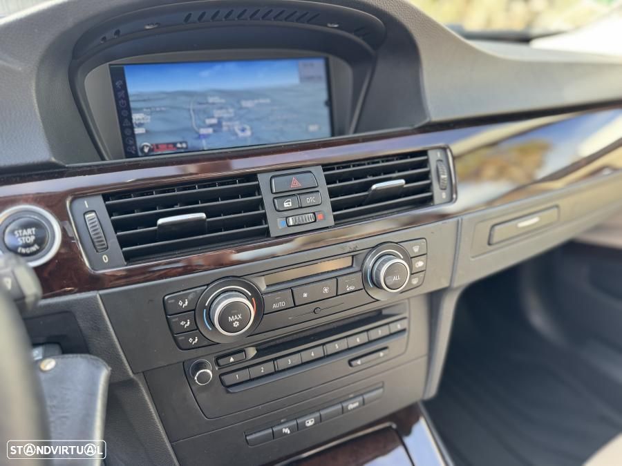 BMW 320 d Navigation - 17