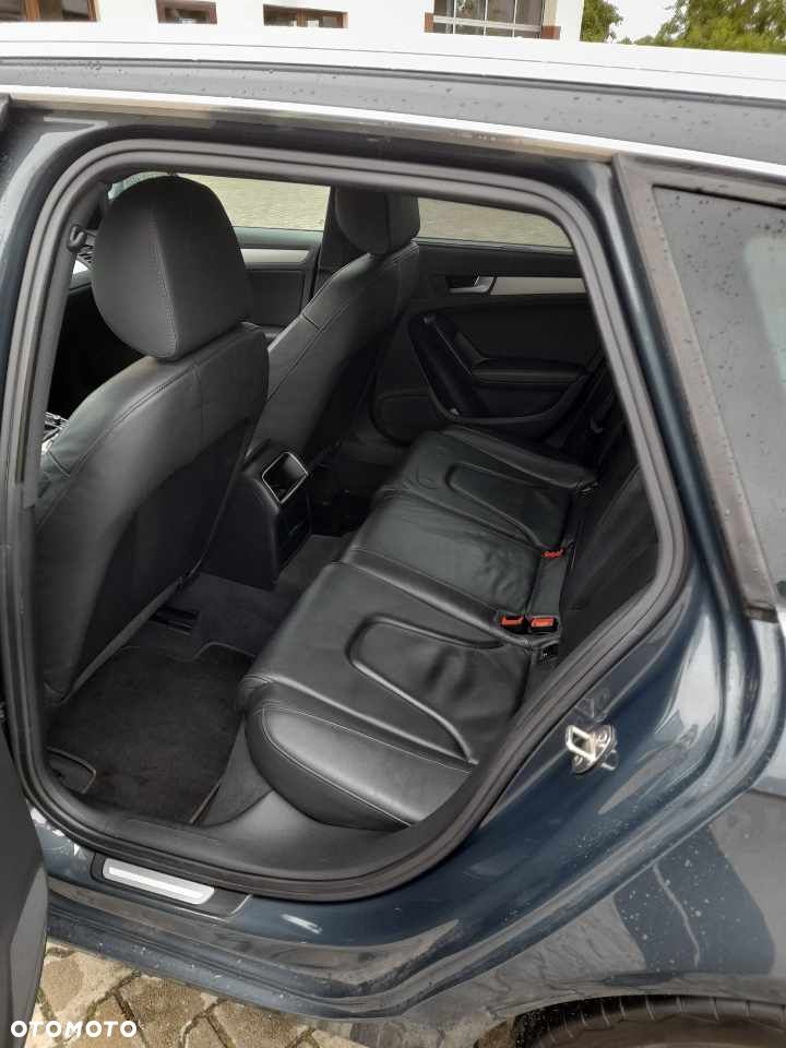 Audi A4 Avant - 8