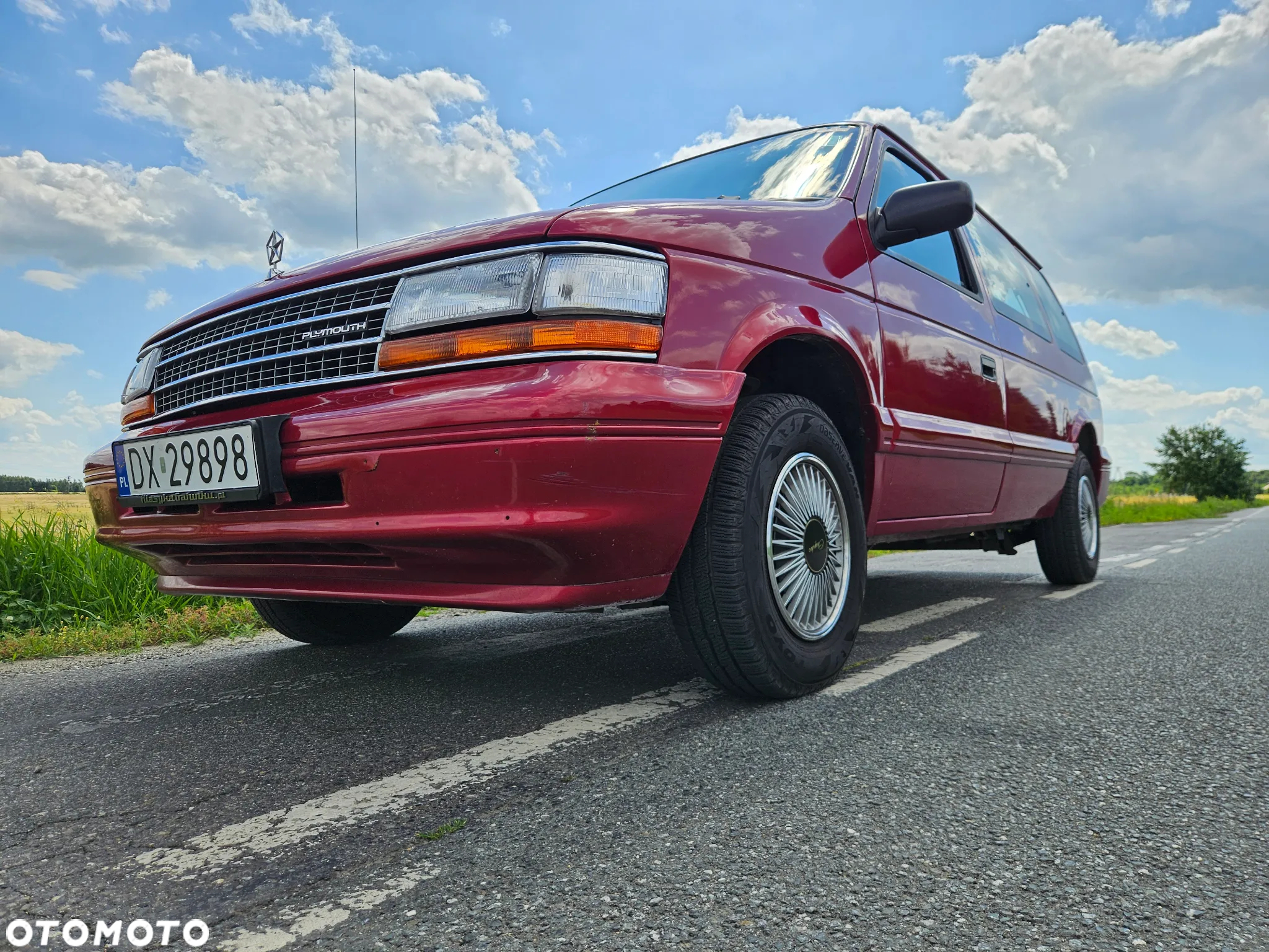 Plymouth Voyager - 26