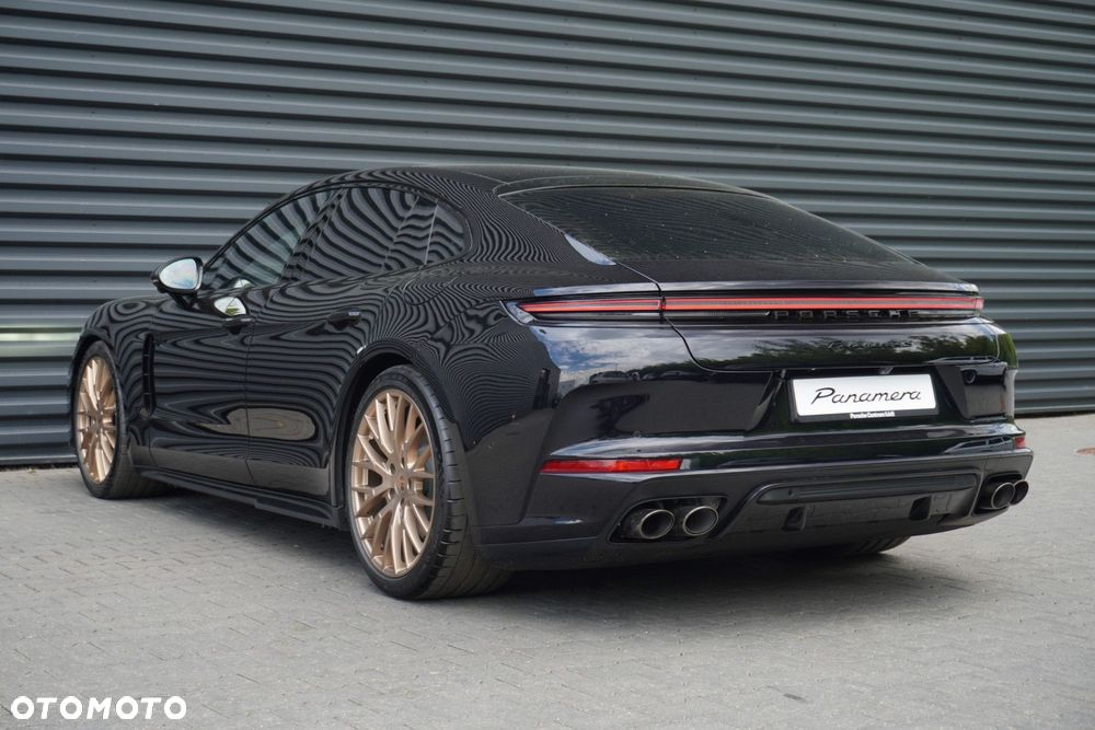 Porsche Panamera - 5
