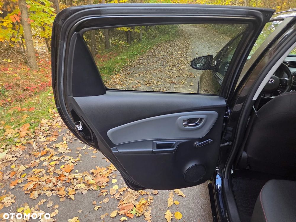 Toyota Yaris 1.33 Prestige - 22