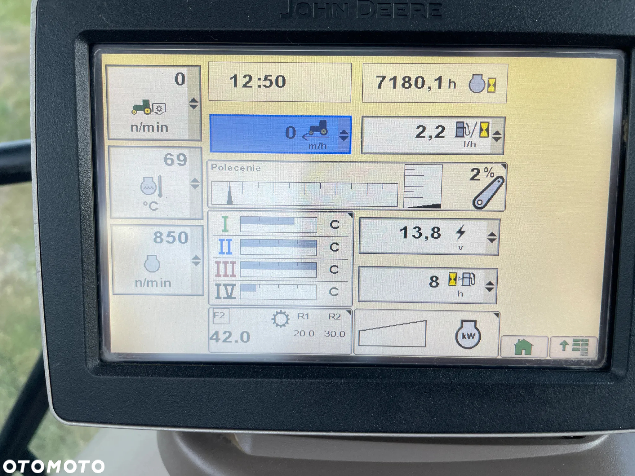 John Deere 6210R - 19