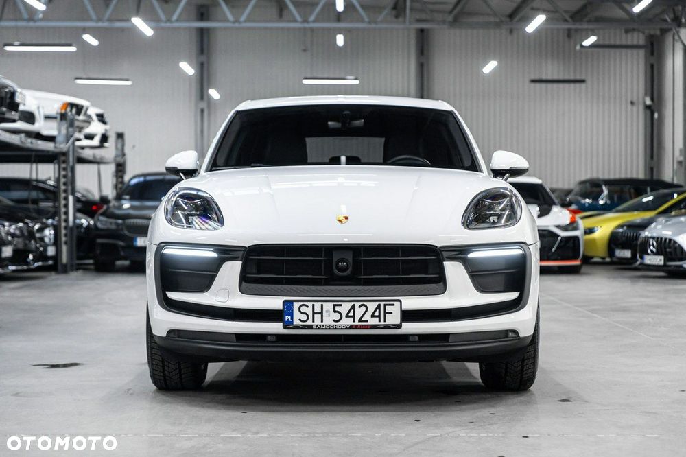Porsche Macan Standard - 4