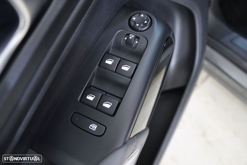 Citroën C5 Aircross 1.6 Hybrid Feel e-EAT8 - 15