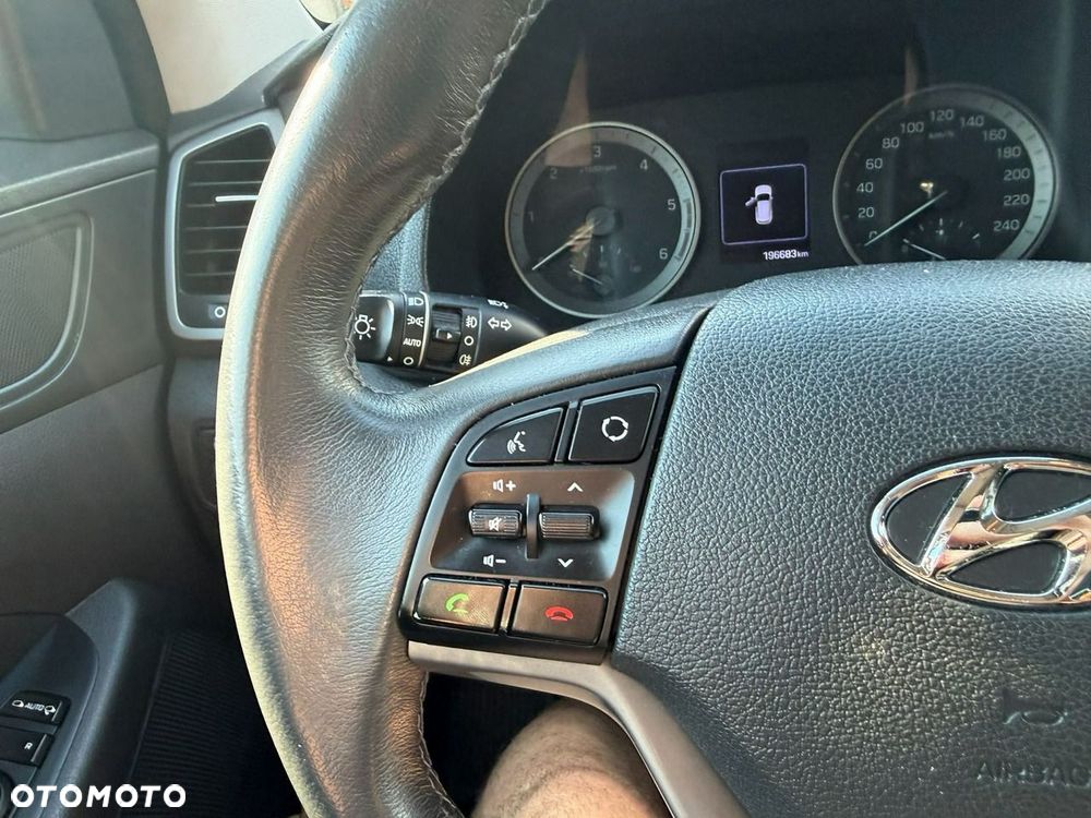 Hyundai Tucson blue 1.7 CRDi 2WD Style - 20