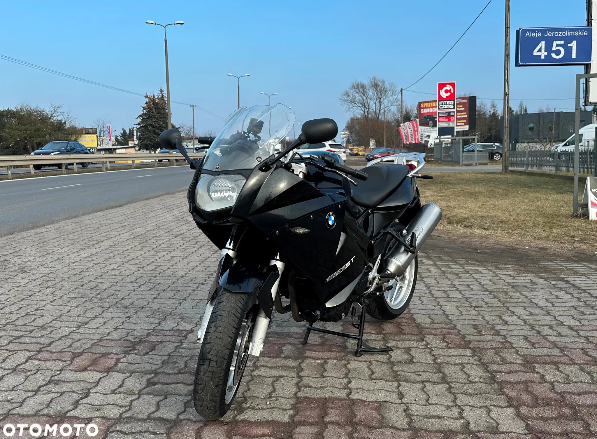 BMW F - 6