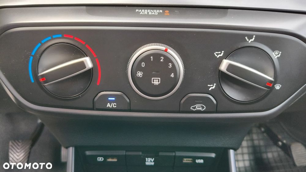 Hyundai i20 1.2 Pure - 15