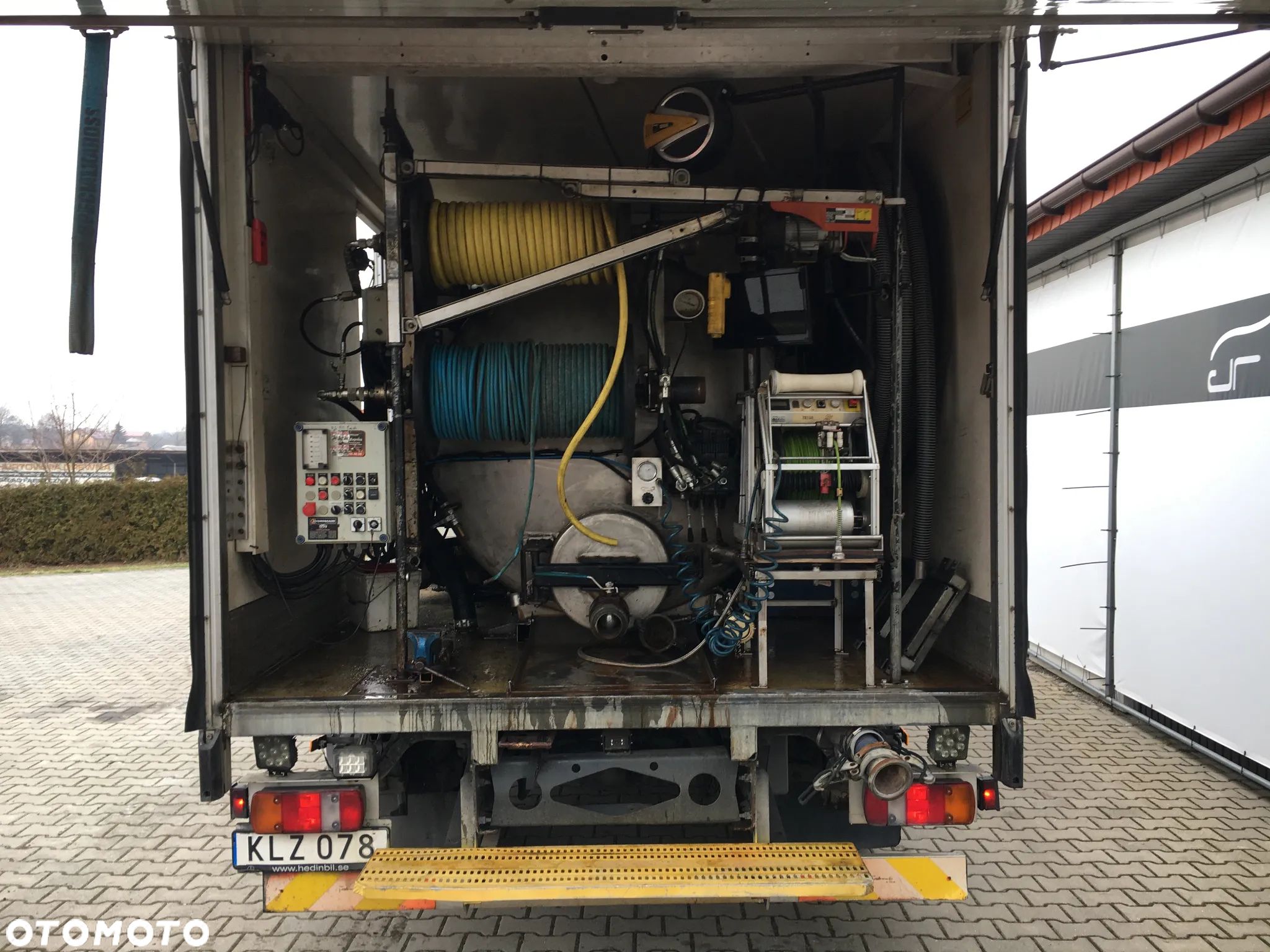 Mercedes-Benz ATEGO - 1