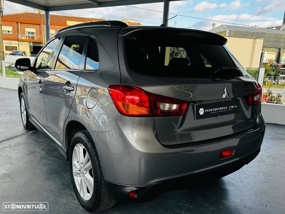 Mitsubishi ASX 1.8 DI-D Instyle NAVI - 4