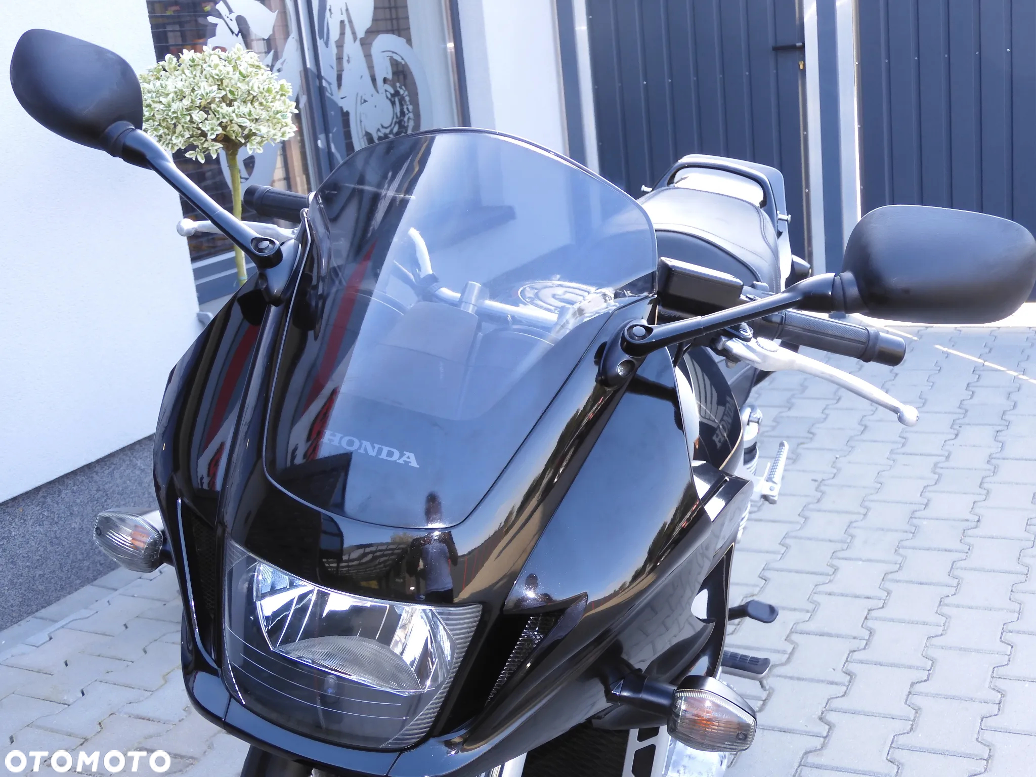 Honda CB - 24