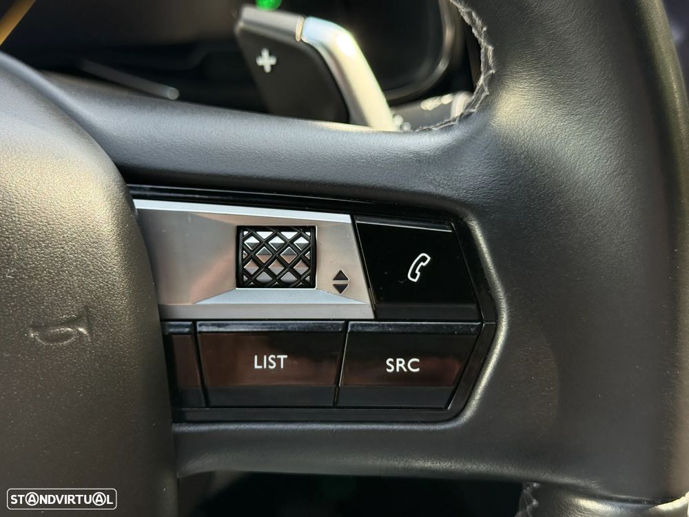 DS DS7 Crossback - 21