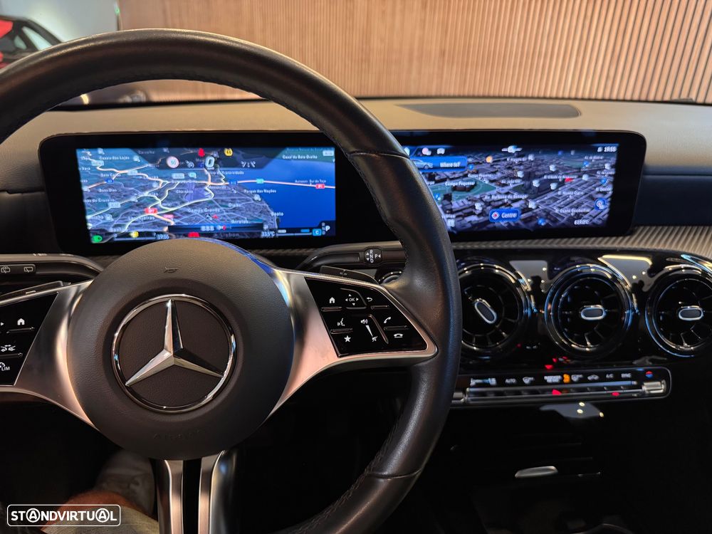 Mercedes-Benz A 200 Standard - 19