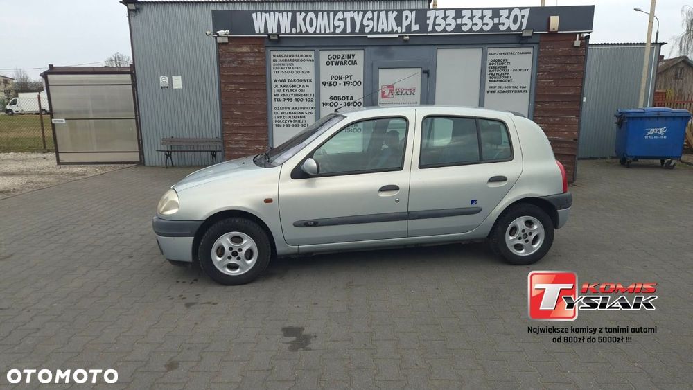 Renault Clio - 1