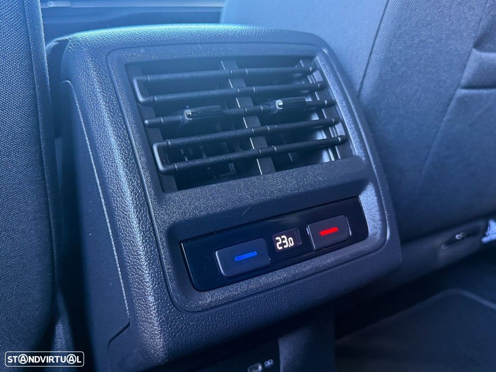 VW Golf 2.0 TDI GTD DSG - 21