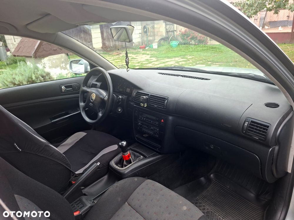 Volkswagen Passat Variant 1.9 TDI - 6