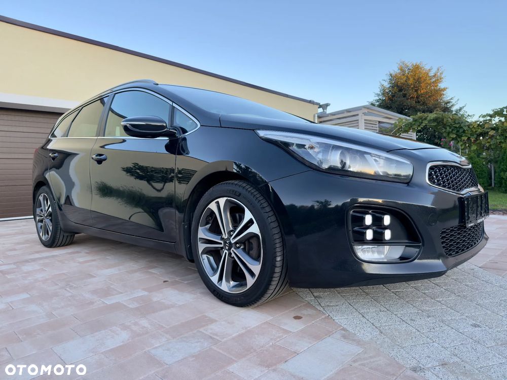Kia Ceed Cee'd 1.6 CRDi GT Line - 6