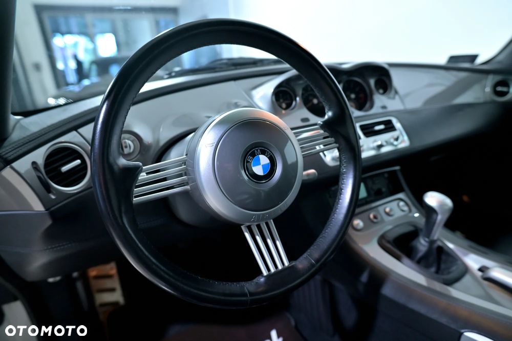 BMW Z8 4.9 - 15