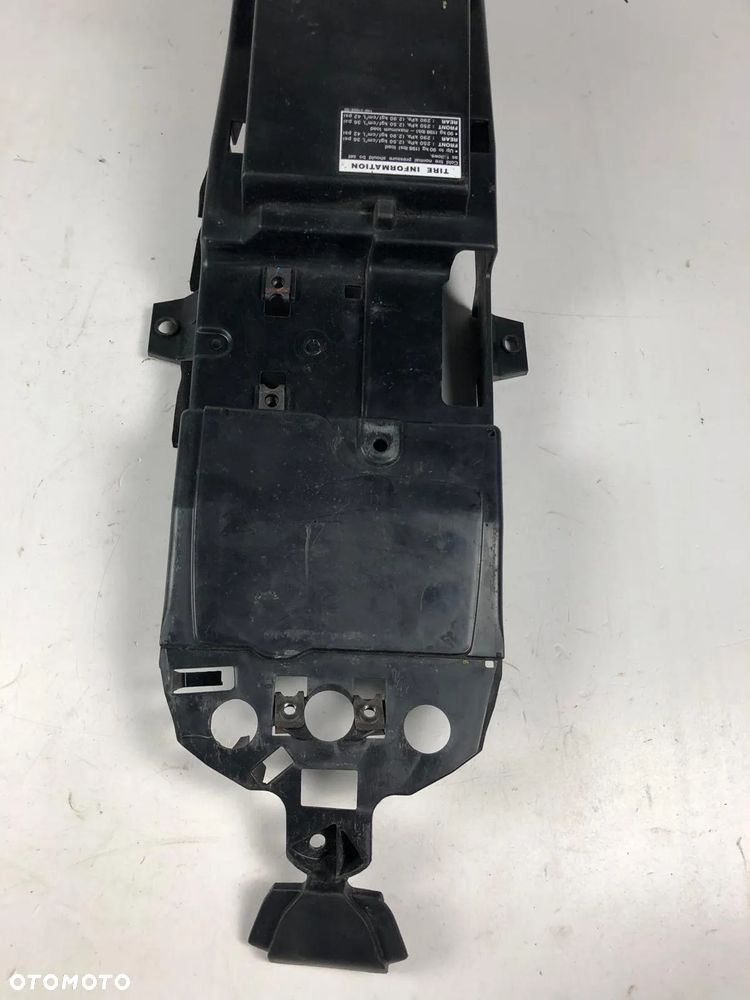 Yamaha MT-09 13-17 Wypełnienie Ogona Zadupka - 2