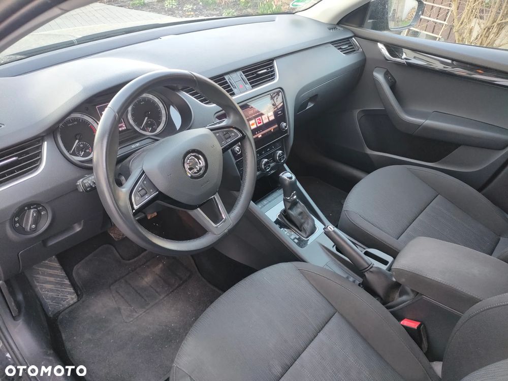 Skoda Octavia - 14