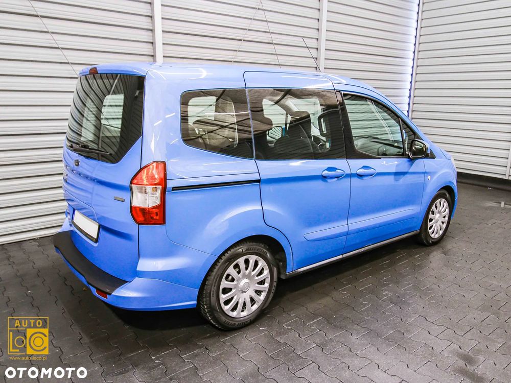 Ford Tourneo Courier 1.0 EcoBoost Ambiente - 9