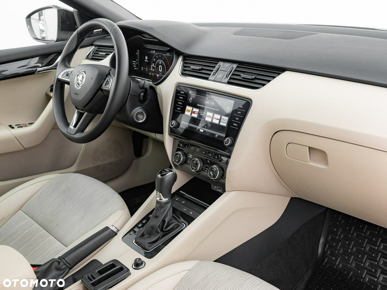 Skoda Octavia 2.0 TDI SCR Style DSG - 38