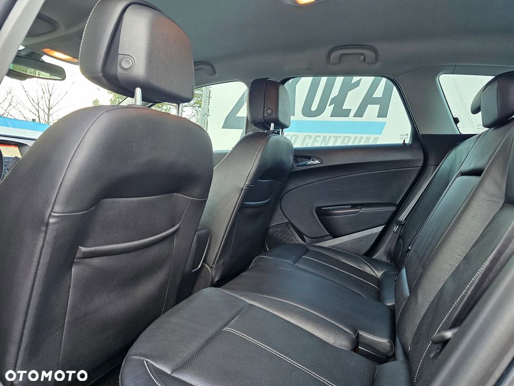 Opel Astra 1.6 CDTI Cosmo - 14