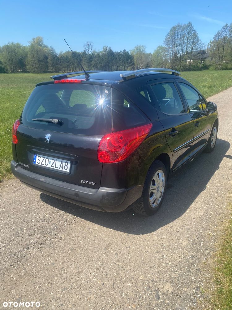 Peugeot 207 - 4