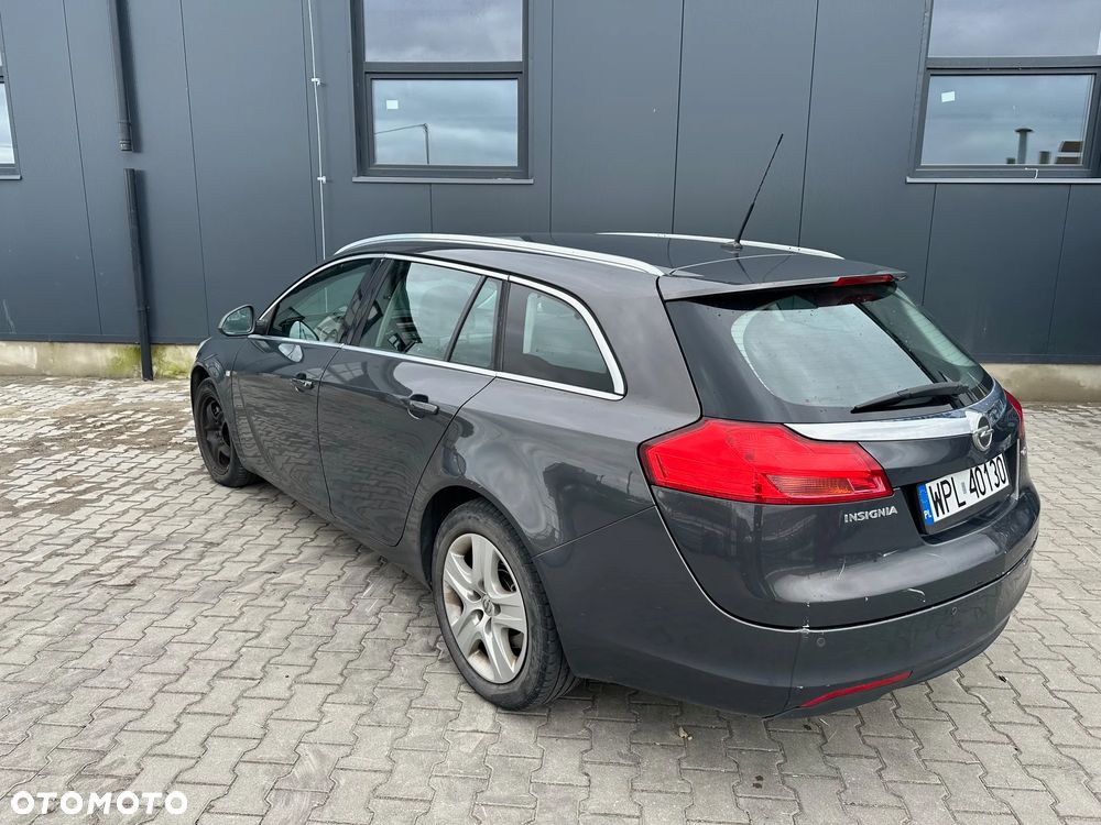 Opel Insignia 2.0 CDTI Cosmo - 11