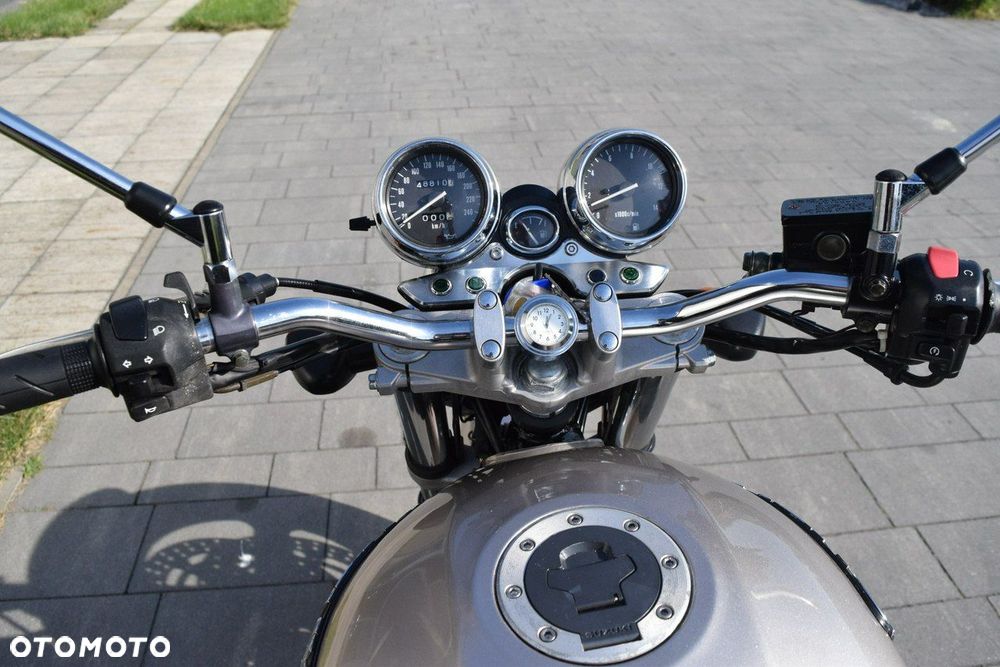 Suzuki GSX - 4