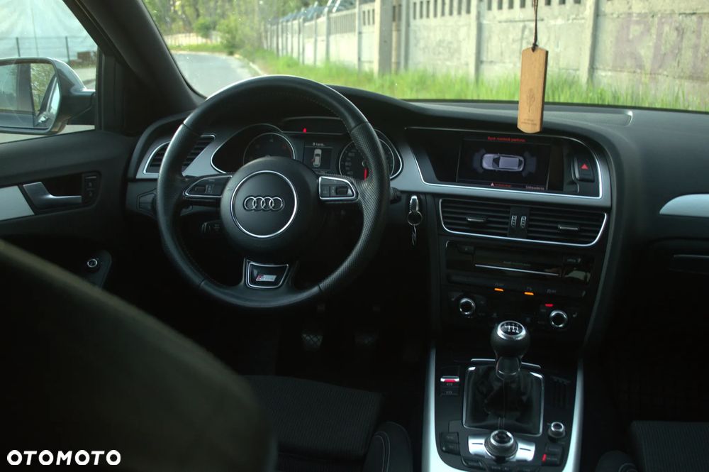 Audi A4 Avant 2.0 TDI - 3