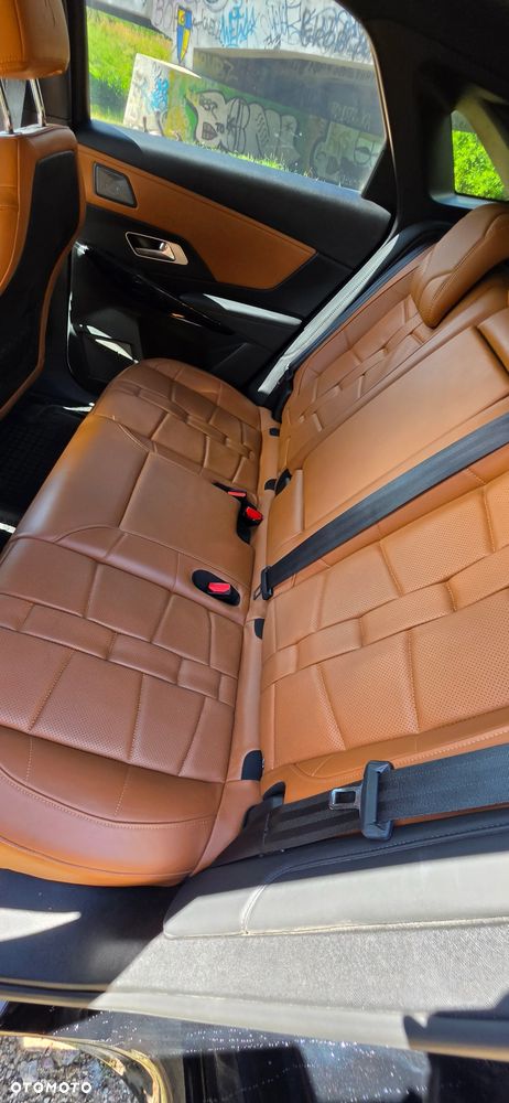 DS Automobiles DS 7 Crossback - 17