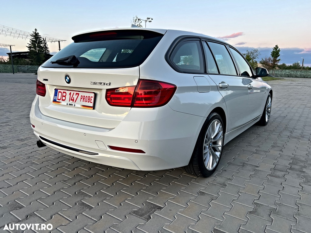 BMW Seria 3 320d Touring xDrive Aut. Sport Line - 2