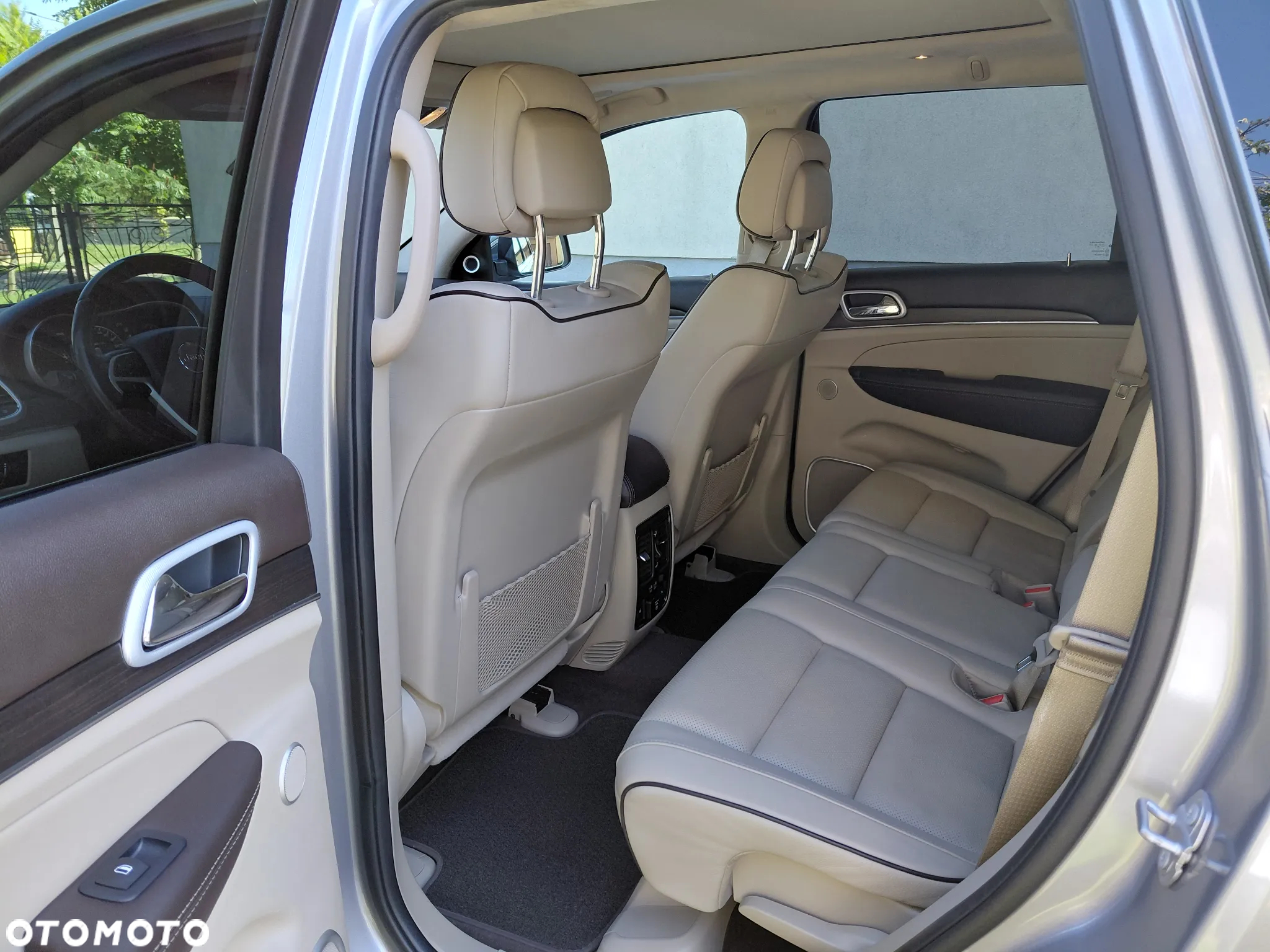 Jeep Grand Cherokee 5.7 V8 HEMI 4WD Automatik Summit - 14