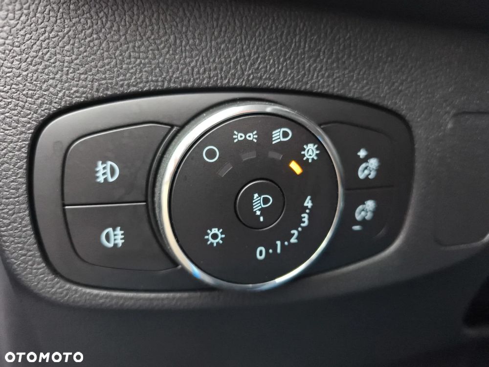 Ford Focus 1.0 EcoBoost mHEV Titanium X - 25