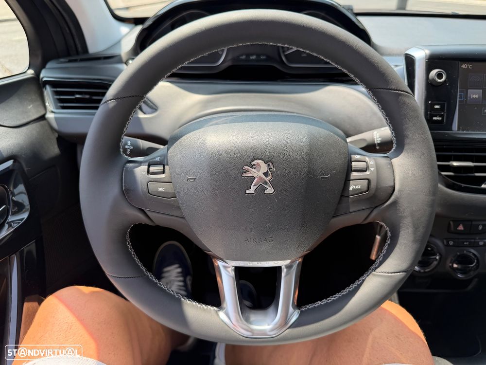 Peugeot 208 1.2 PureTech Active - 27