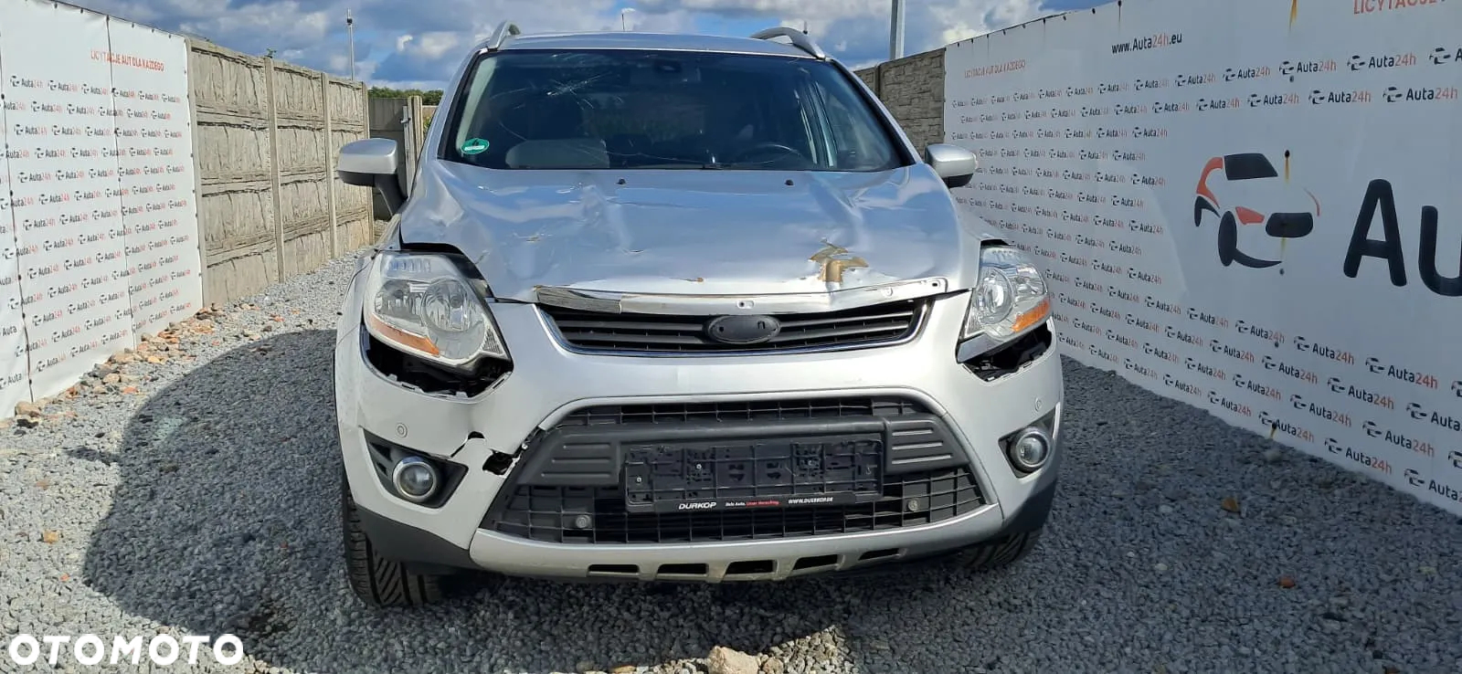 Ford Kuga 2.0 TDCi 2x4 Titanium - 5