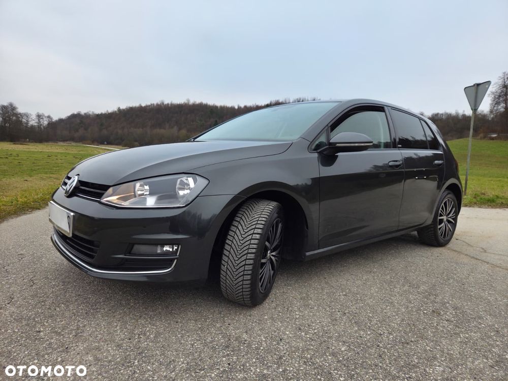 Volkswagen Golf 1.2 TSI BlueMotion Technology Allstar - 12